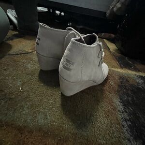 TOMS Gray Wedge Booties